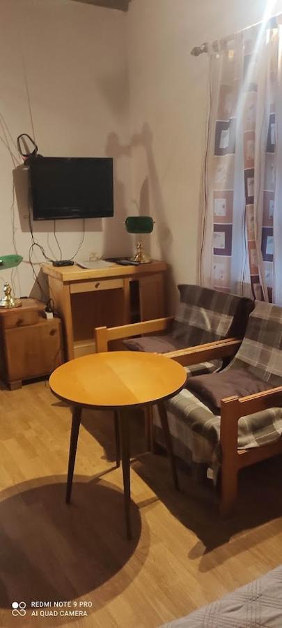 Apartman Sipak 弗济内 外观 照片